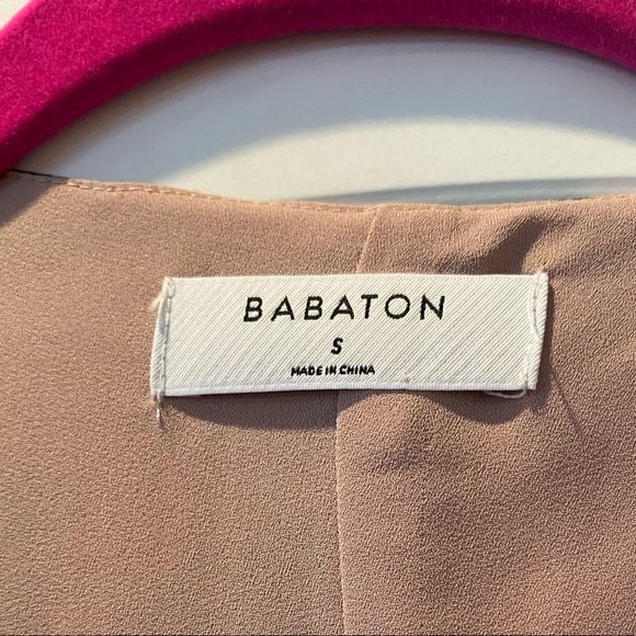 Aritzia Babaton Wallace wrap dress - orchid print - Picture 4 of 5